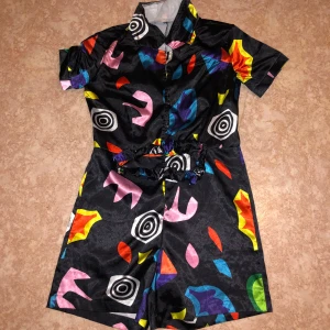 Eleven stranger things 3 - Säljer eleven strange things season 3 jumpsuit! Pris kan diskuteras 