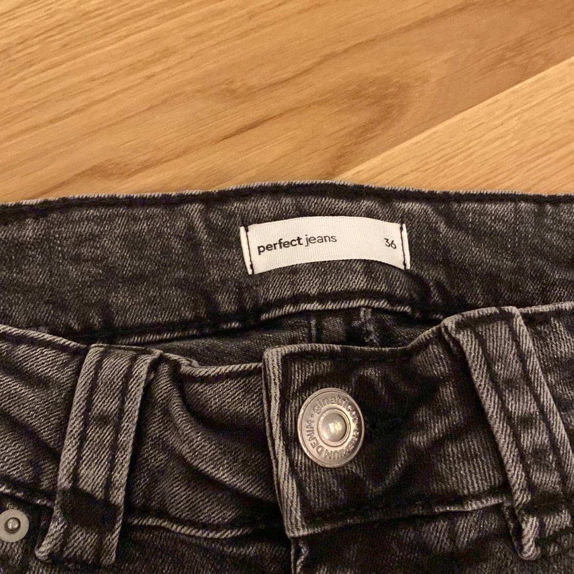 Svarta jeans från Perfect Jeans - 1