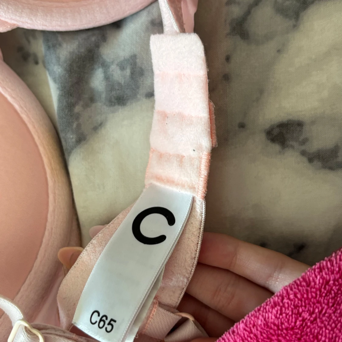 Ljusrosa bh med vadderade kupor - 2