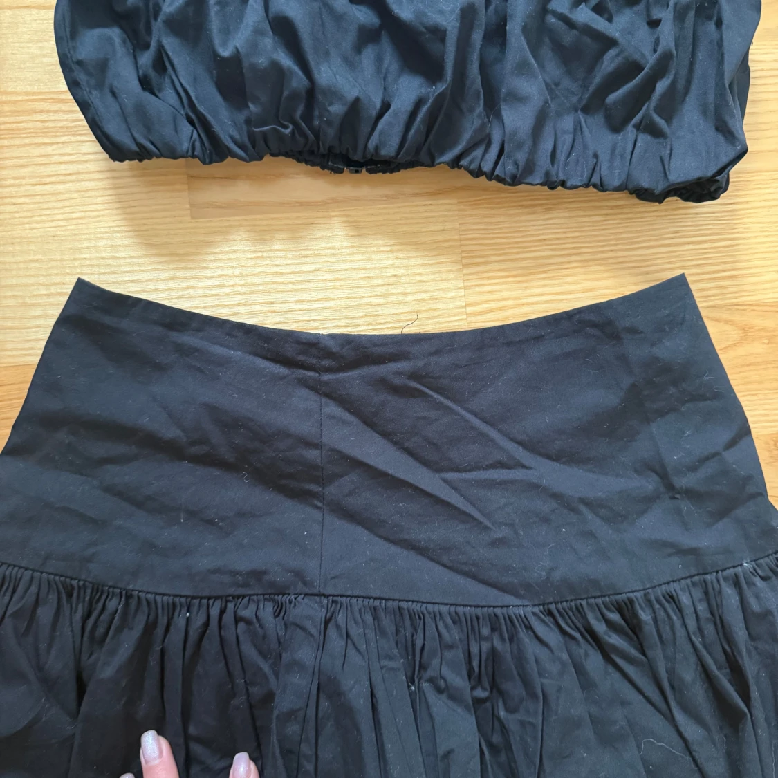 Svart sett med topp och mini kjol från H&M - 3