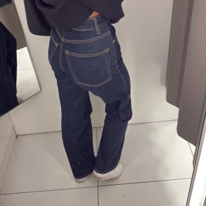 Gina jeans  - Säljer jeans som jag ej använder❤️ är 164 o de passar bra i längden