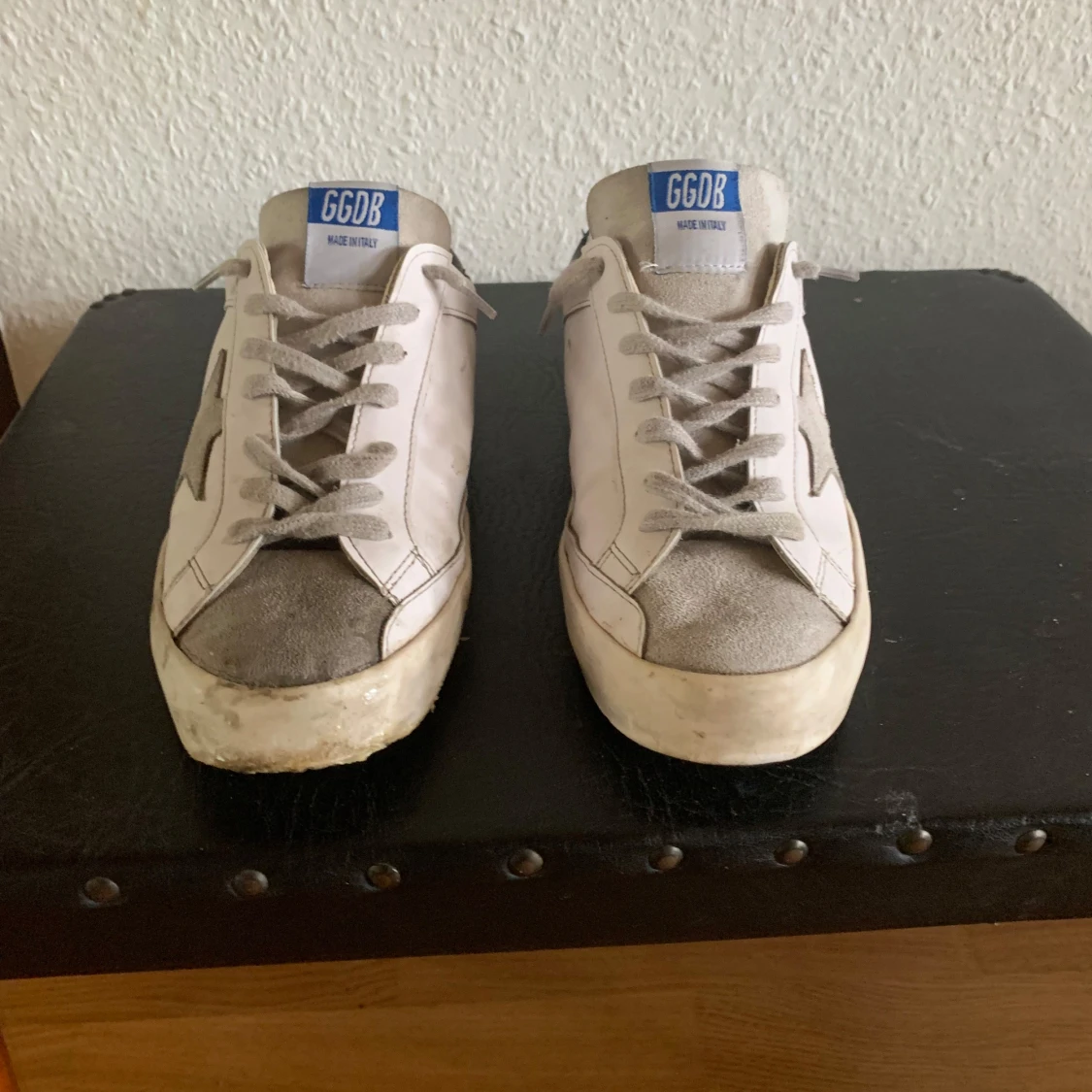 Vita sneakers från Golden Goose - 2