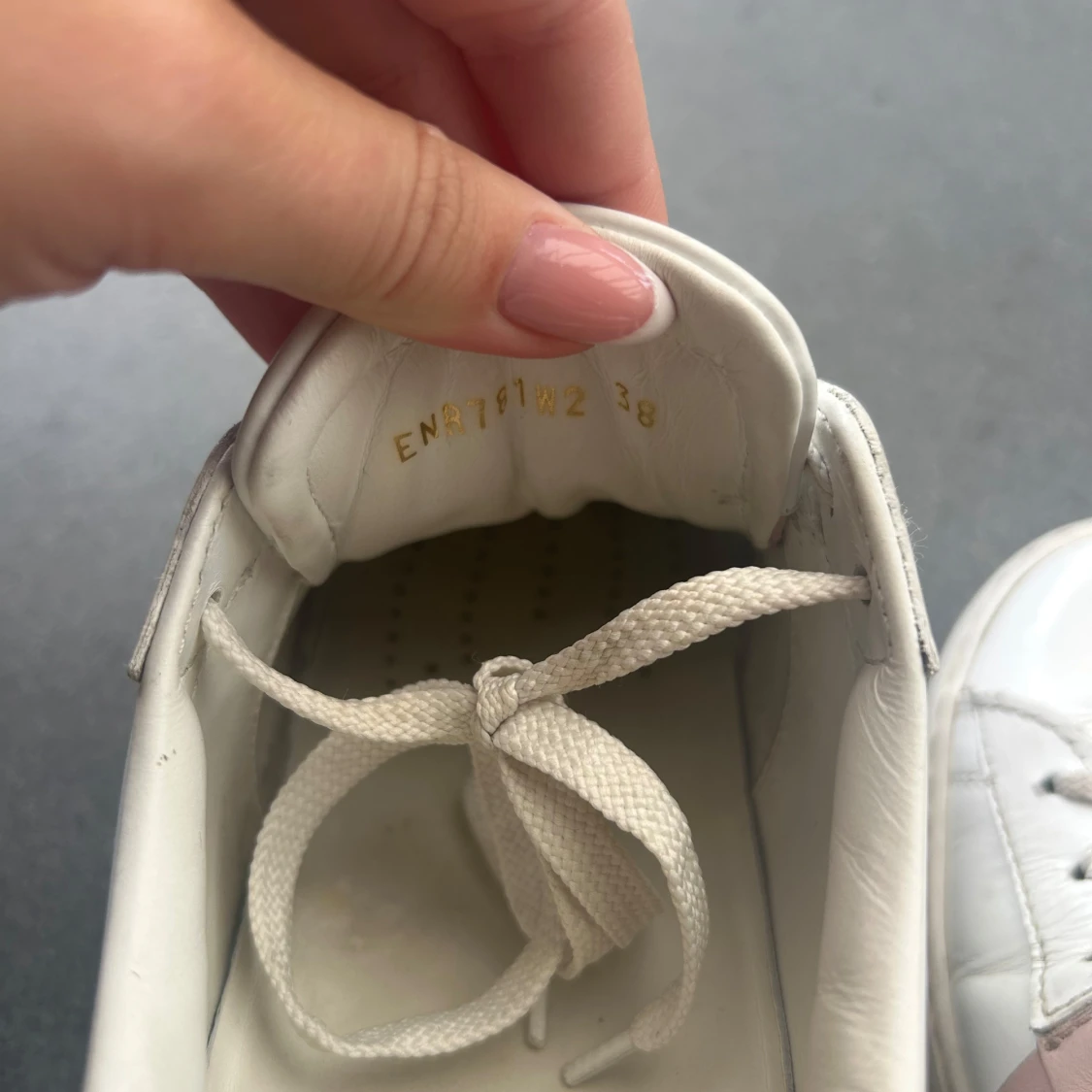 Valentino Garavani sneakers vit/rosa - 1