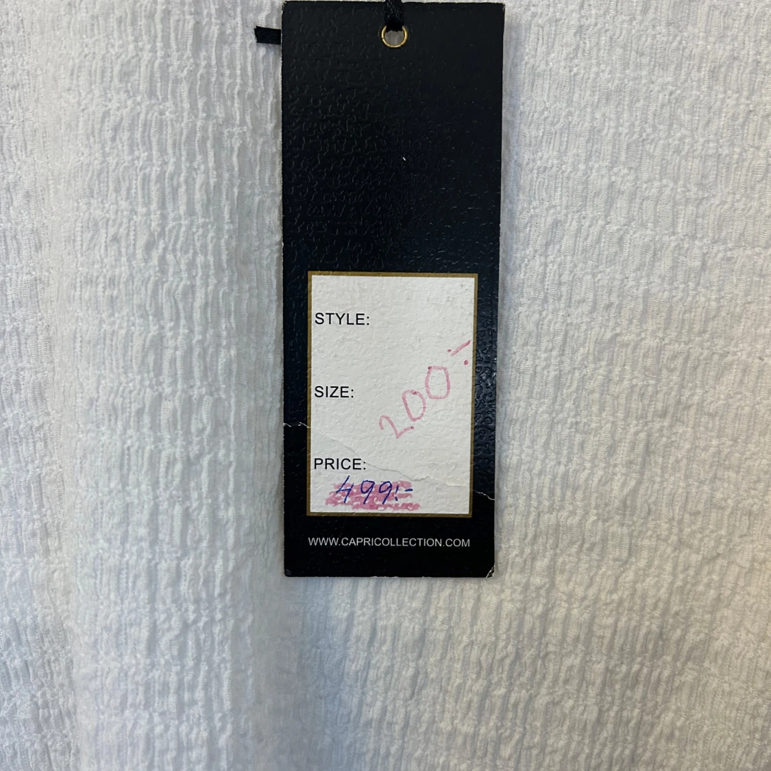 Vit blus med volangärm Capri Collection - 2