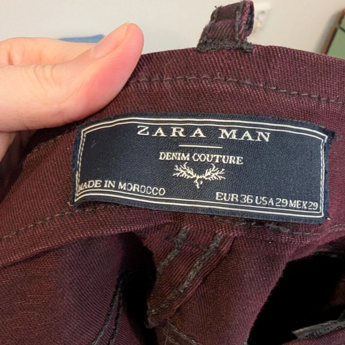Bordeaux jeans från Zara Man - 3