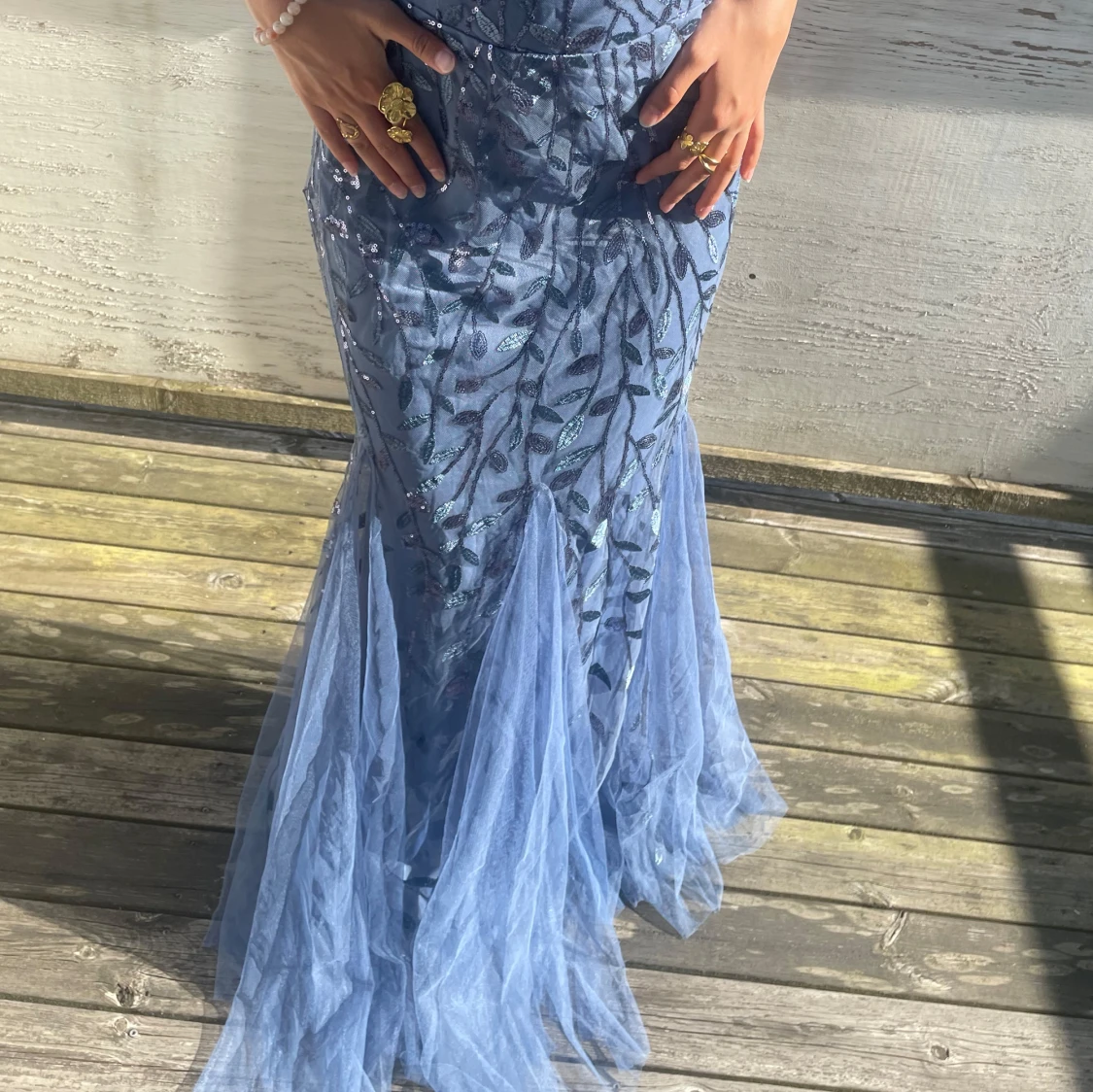 Vacker blå långklänning till bröllopet eller balen - 2