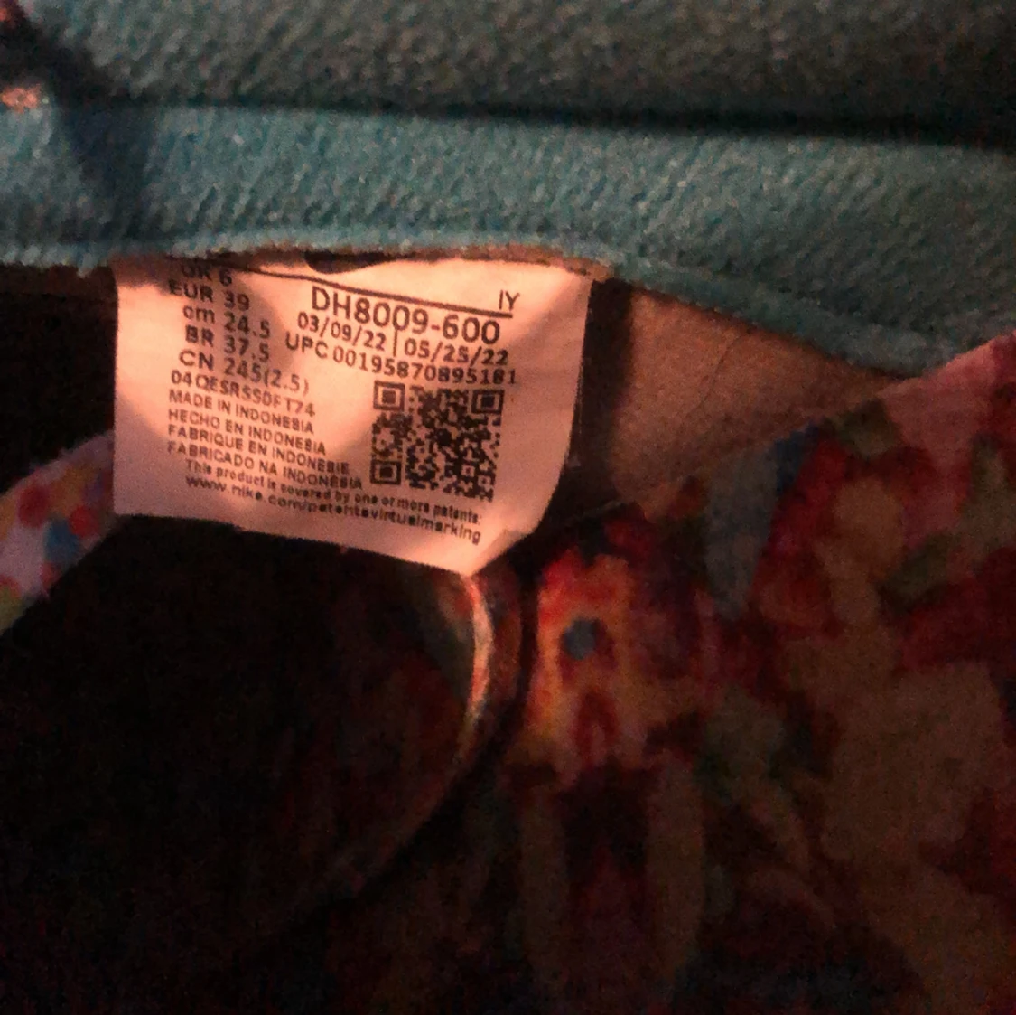 Nike dunk fruity pebble  - 90