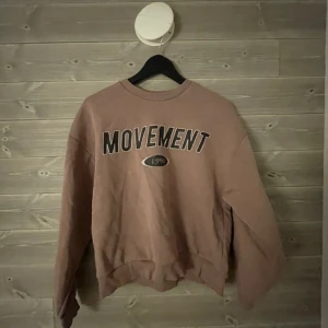 Sweatshirt  - Från Gina 