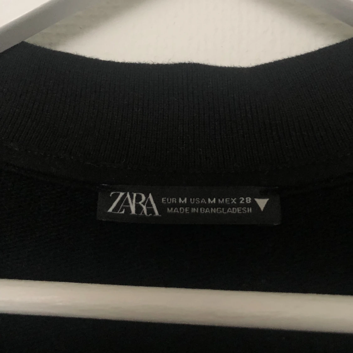 Svart zara klänning - 91