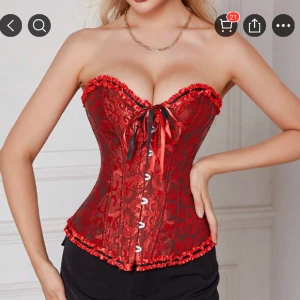 Röd korsett  - oöppnad röd korsett från shein 