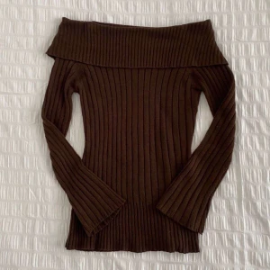 Tröja  - Säljer denna supersnygg tröjan i st xs, jätte bra skick 