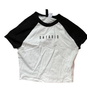 baby tee crop top - babytee croptop bekväm och stretchig Passar xs-s