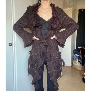 Cardigan - Cardigan med fickor som man även kan stänga med knappar