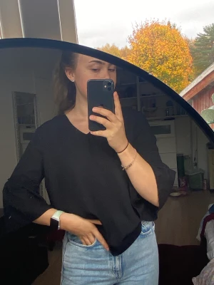 Blus  - Blus från Gina 