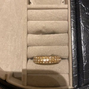 ring - superfin ring, men som tyvärr inte kommer till användning🩷