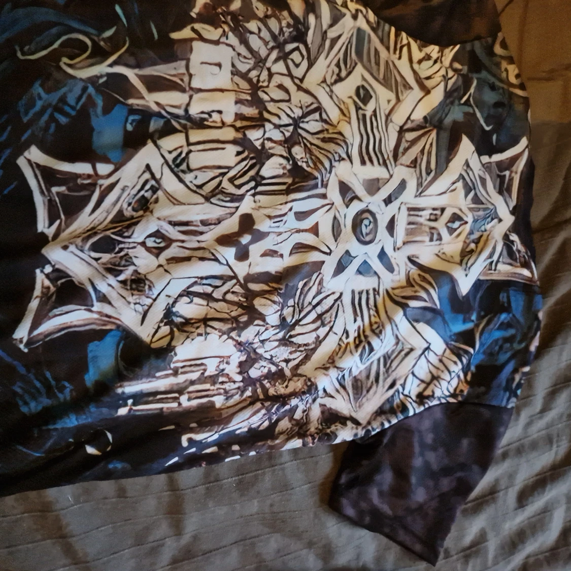 Blå affliction t shirt - 90