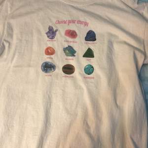 T-shirt med  kristall motiv 100% bomull 