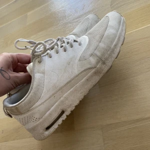 Nike sneakers  - Nike sneakers  Storlek 40