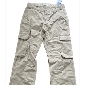 Cargo pants - Sjukt snygga cargo pants! Aldrig använda⭐️