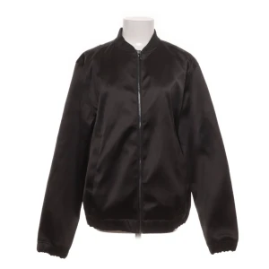 Satin Bomberjacka - Satin bomberjacka från H&M. Bra skick💌