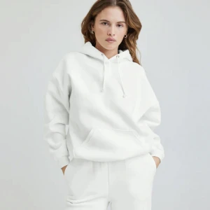 Bikbok hoodie - Hoodie från bikbok som endast är använd fåtal gånger, säljer då den inte kommer till någon anvöndning💕💕