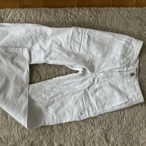 Byxor - Aldrig använda då dessa är för stora! Men skitsnygga!