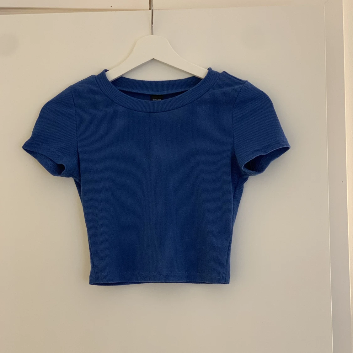 Croppad t-shirt - 91