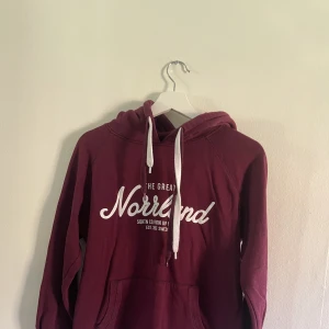 Norrlands Hoddie  - Fin Norrlands Hoddie, rätt så bra skick!