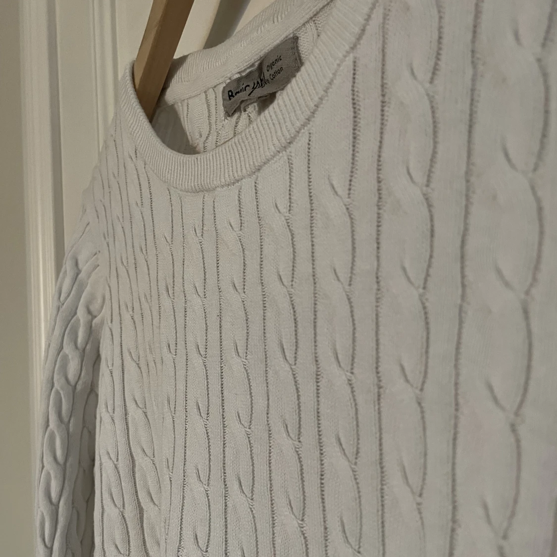 Kabelstickad tröja - 91