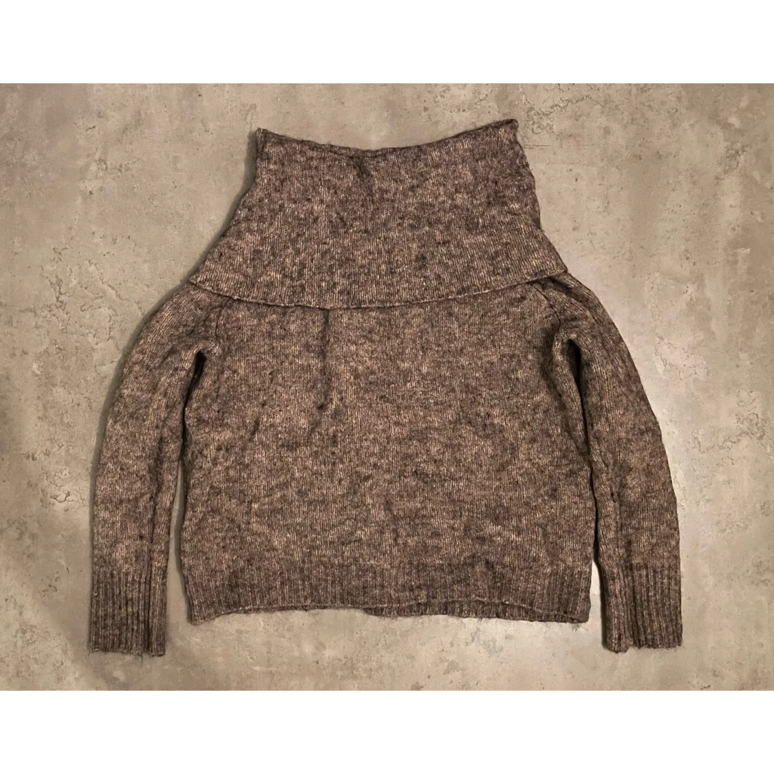 Stickad off shoulder tröja - 90