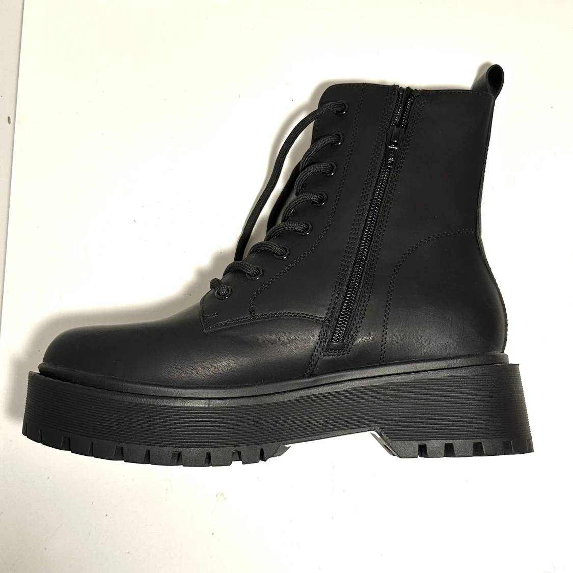 Boots - 90