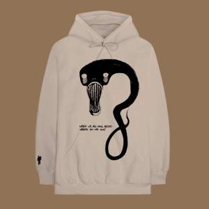 Billie eilish hoodie, köpt från hennes egna hemsida. Säljer för 180, köpt för ca 400-500 ❣️