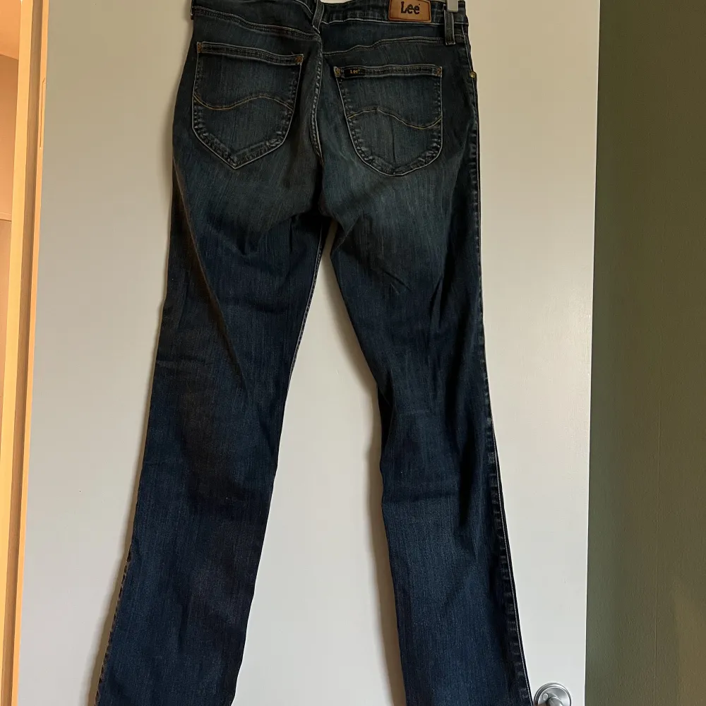 Lågmidjade Lee Jeans. Storlek W29 L31. Jeans & Byxor.