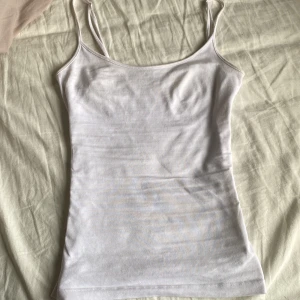 Vitt linne  - Vanligt och fint vitt linne 