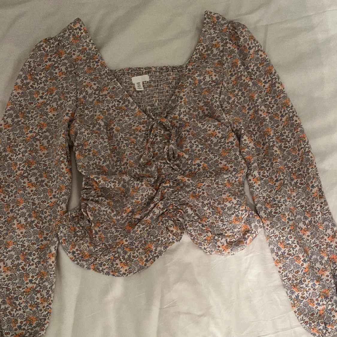 Blomstrig blus  - 90