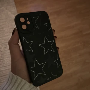 Mobilskal  - Mobilskal med stjärnor ⭐️ till iPhone 11