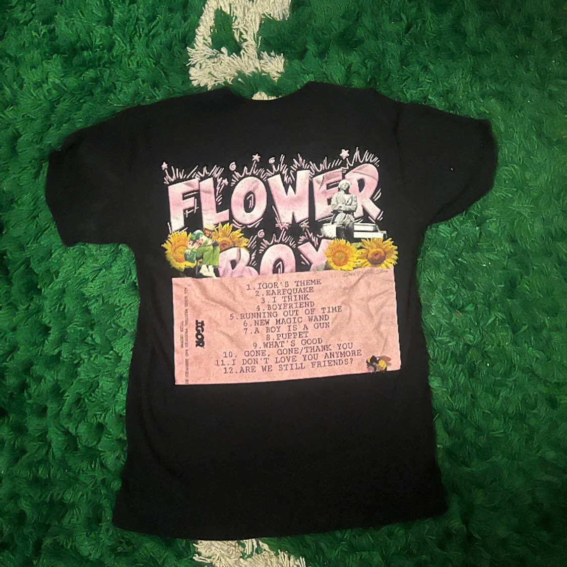 Graphic T-shirt - 90