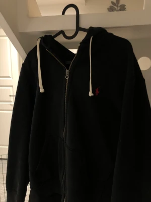 Raulp lauren hoddie  - Riktigt snygg Ralph lauren hoddie i storlek M 