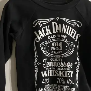 Svart jack daniels swetshirt 