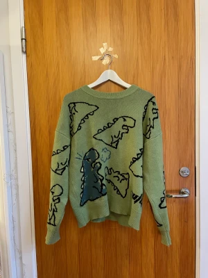 Grön tjocktröja - Grön tjocktröja, bra skick, medium, 