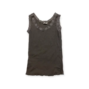 Spetslinne - Grått spetslinne 