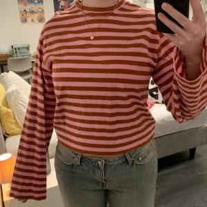 Randig topp❤️ - Fint skick, stor i storleken