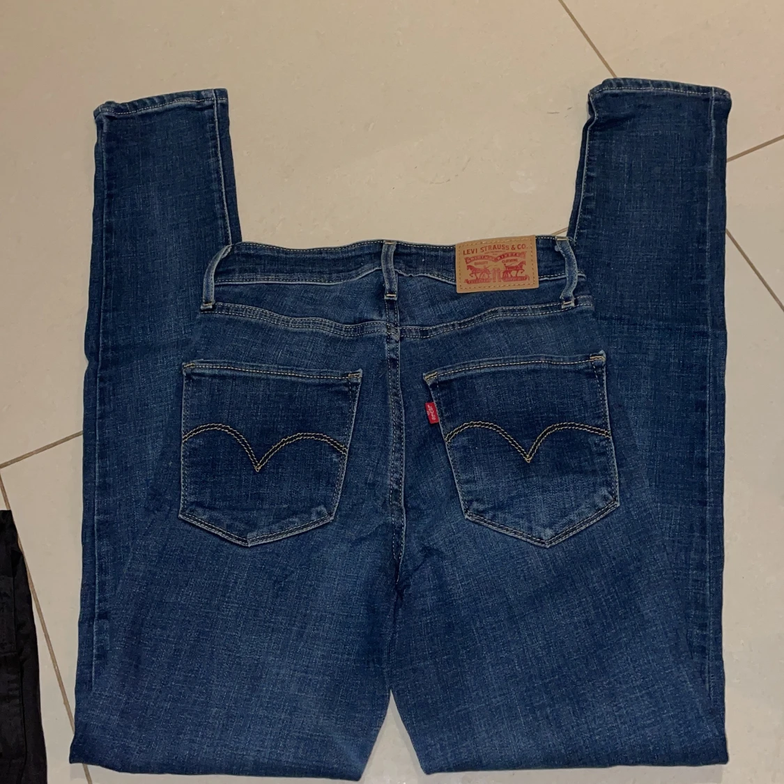 Levis jeans  - 90