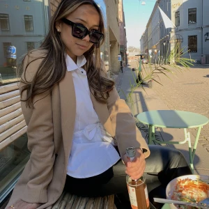 Rak kappa från ZARA - Vår/höstkappa från Zara🤎