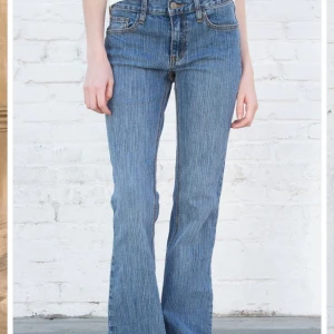 Jeans  - Säljer mina brandy Melville 90’s jeans. Eftersom jag inte använder dom längre💕kan skicka mer bilder. Som ny skick köp gärna direkt💕