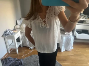 Blus - 150kr strl s!