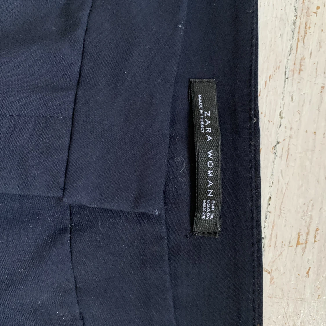 Kostymbyxor tighta i marinblått  - 90