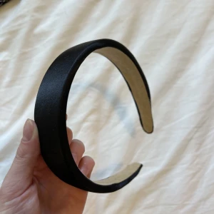 Diadem  - Fint diadem, oanvänt