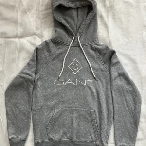 Gant Hoodie - Fin Gant hoodie endast använd ett fåtal gånger 