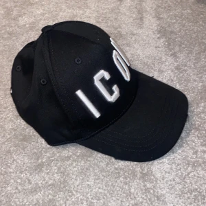 Dsquared keps - ny dsquared keps